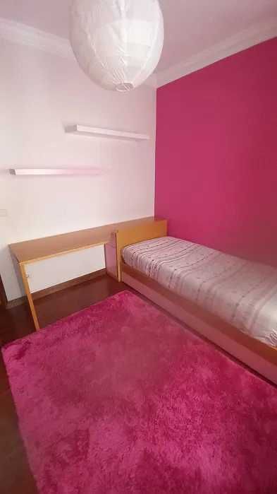 Quarto Criança / Adolescente - Menina/Rapariga