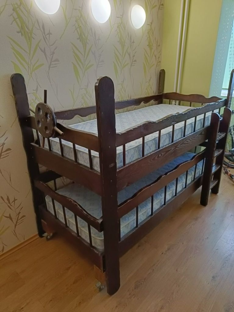 Детская двухъярусная кровать с матрасами (двоярусне ліжко)