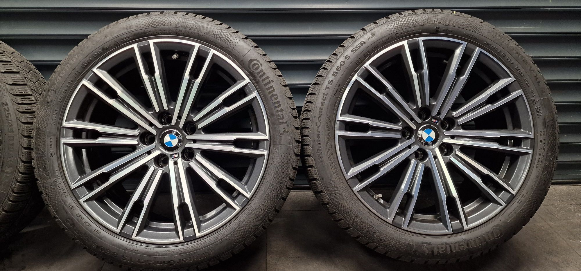 Koła zimowe BMW SERII 3 G20 G21 R18 
225/45R18 255/40R18