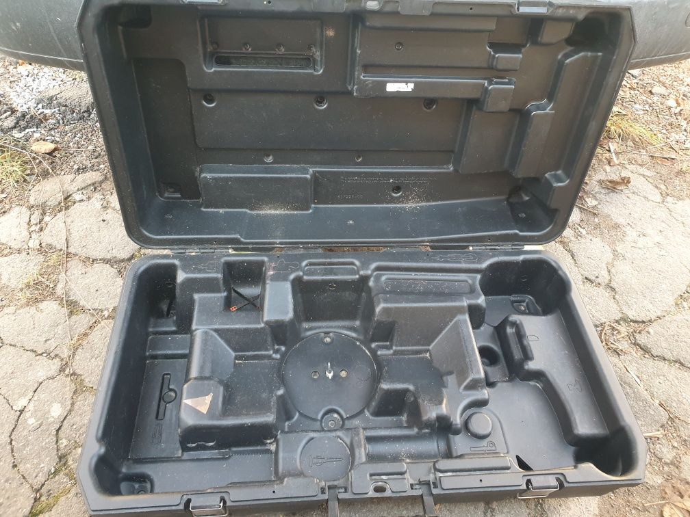 Кейс DeWALT великий кейс на 3 інструменти девольт