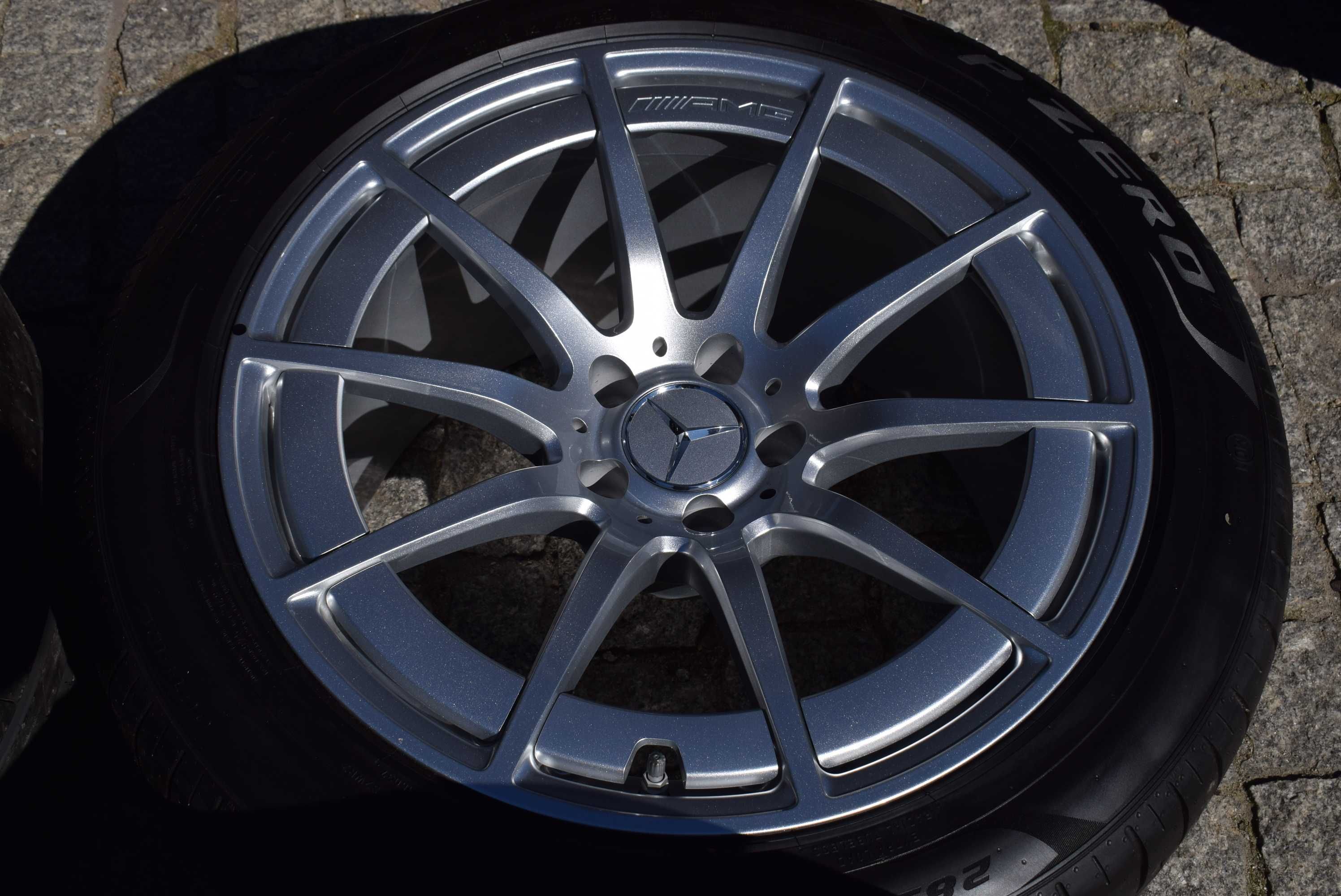 Mercedes AMG GT 4 53 door X290 43 CLE 53 AMG nowe 19 cali OEM KUTE