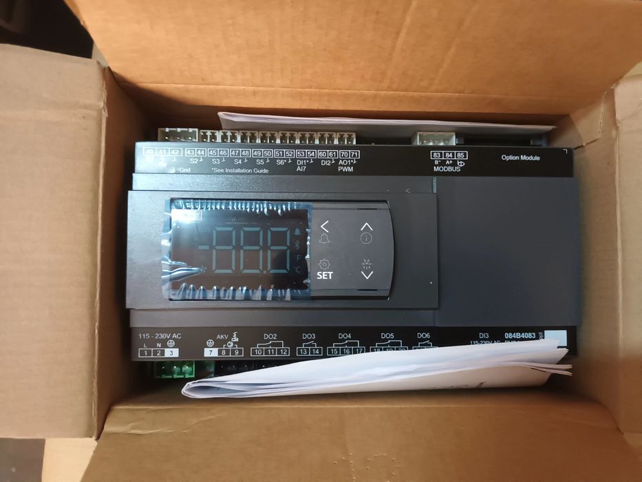 Controlador AK-CC55 single coil UI