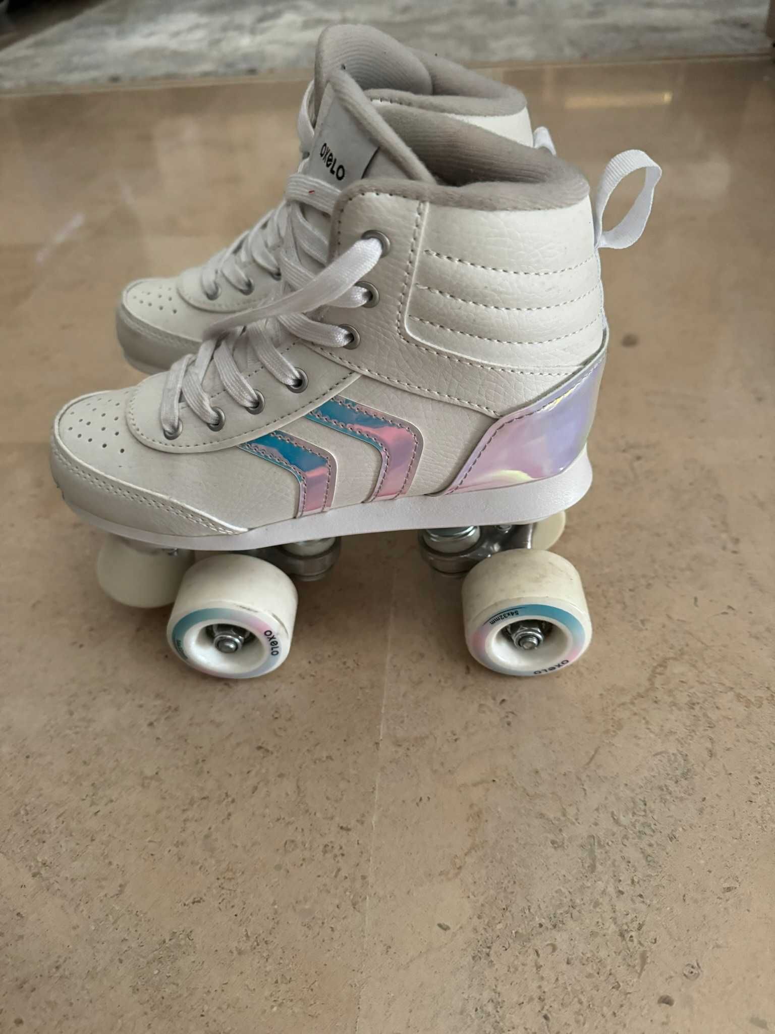 Patins de 4 Rodas QUAD 100 Criança Branco Holográfico