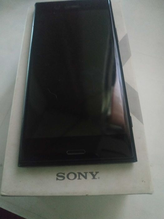 Смартфон Sony Xperia XZ1 4/64Gb Black G8341 5.2" 8 ядер 19/13мп 2700мп