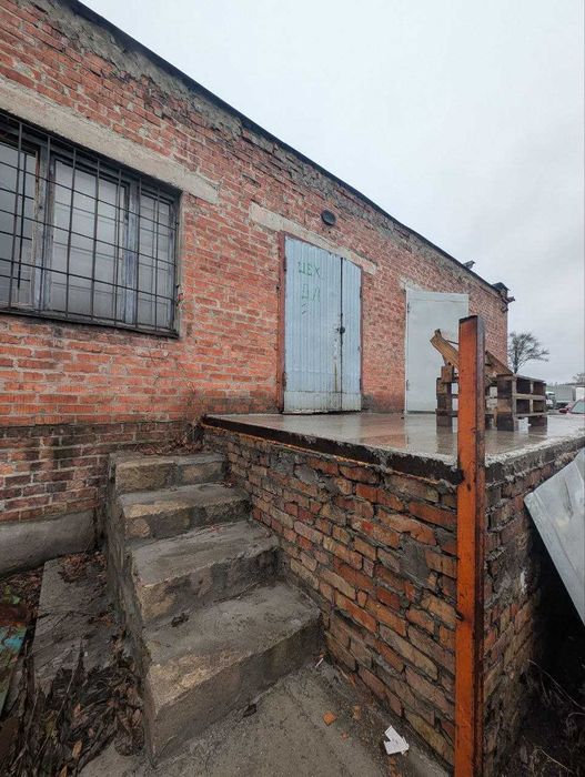 Оренда складського приміщення від власника Верстова, 33