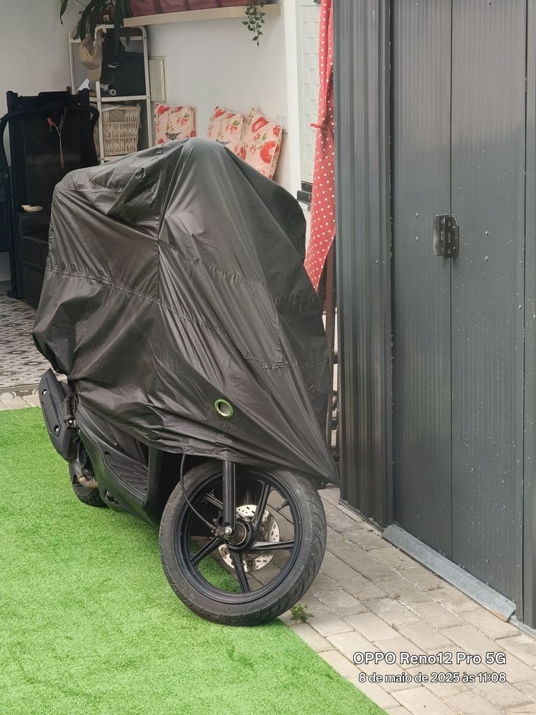Suzuki 110cc scooter