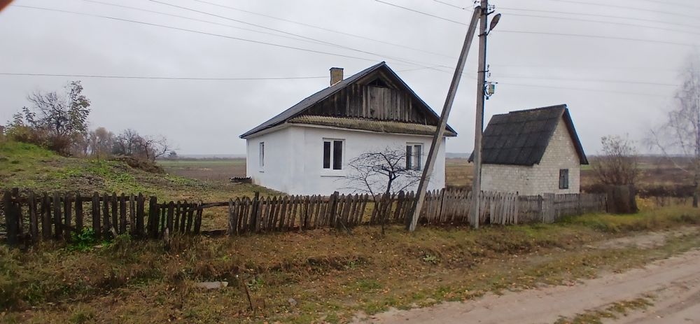 Продається будинок в м.Березне