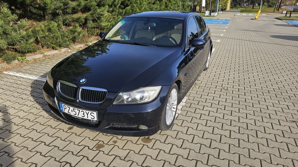 Bmw e90 325d M57 sedan jasna skóra