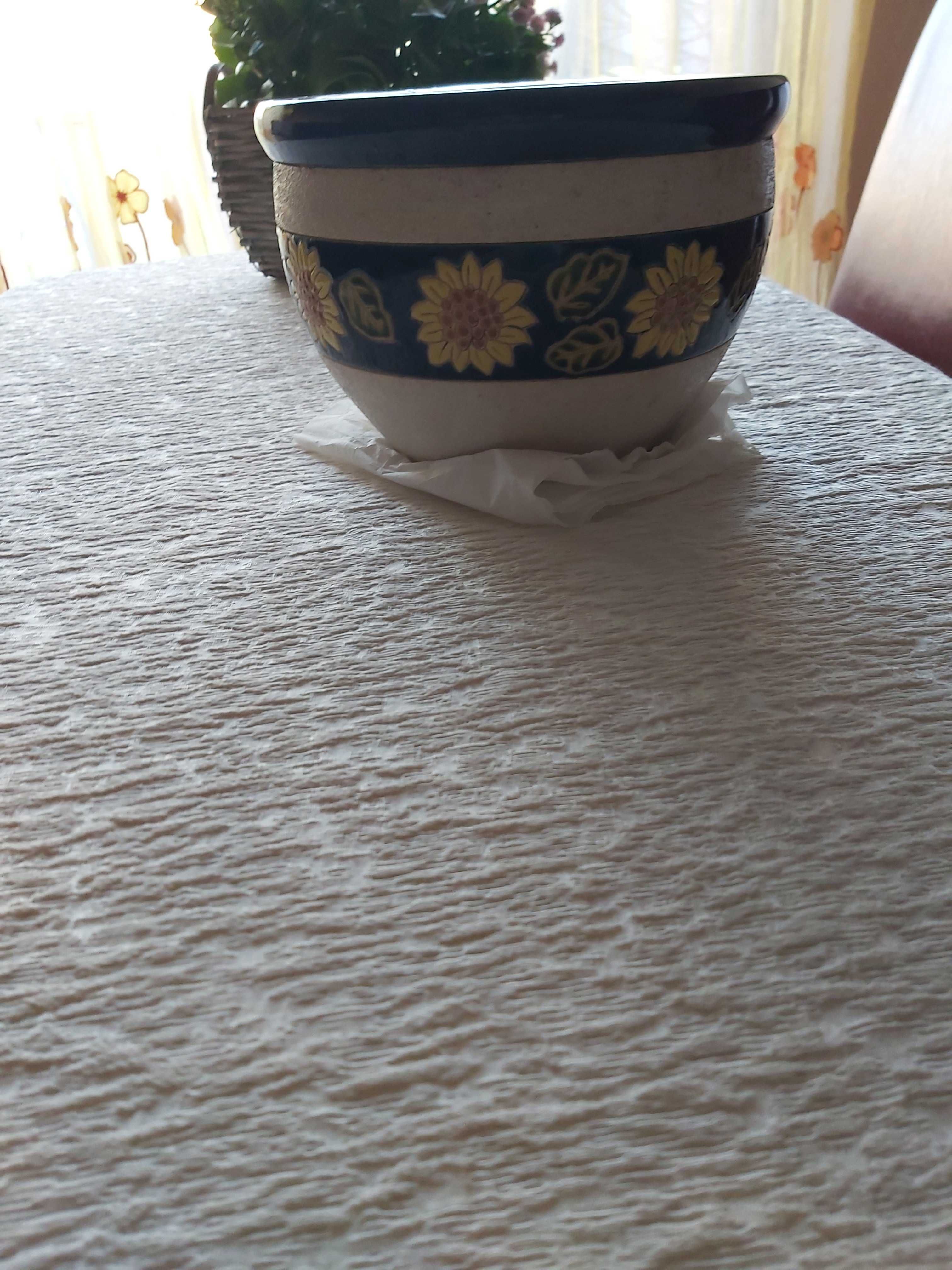 Osłona na donicę ceramiczną malowana