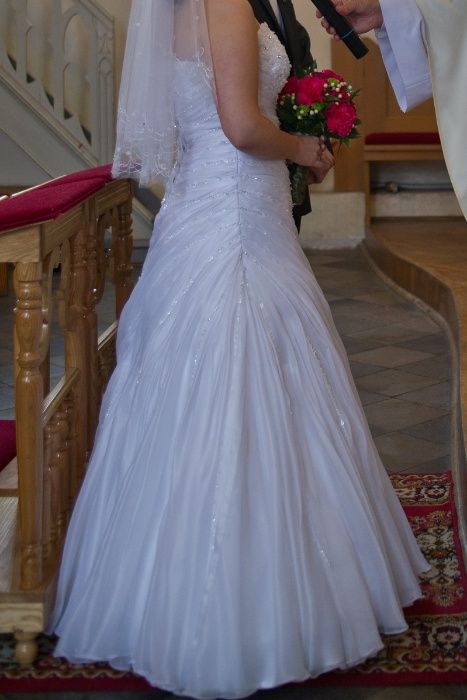Suknia ślubna - rozmiar 36-40, 128cm dla Pani około 160cm wzrostu