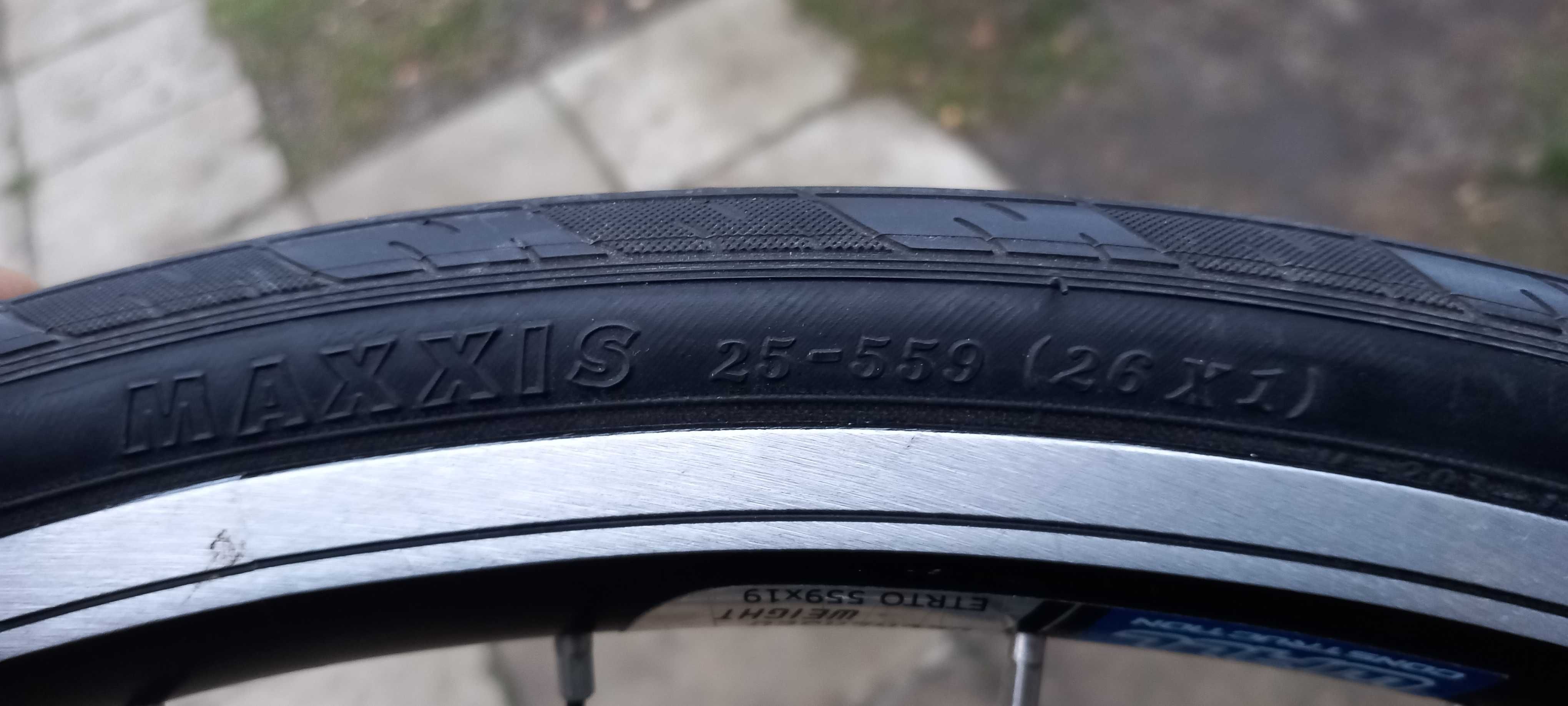 Etrto 559x19 Koło MAXXIS 26"x1.00 opona szosowa kolarka