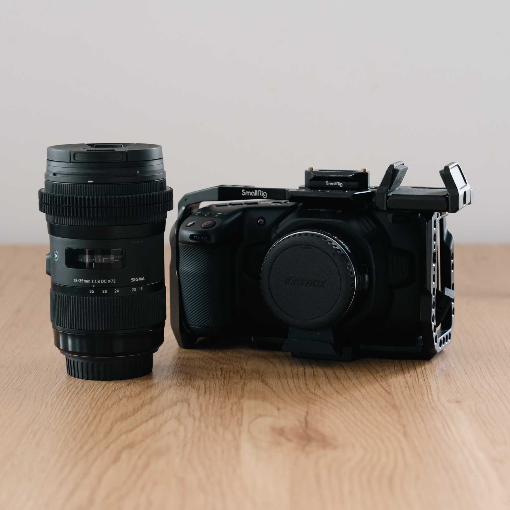 BMPCC 4k + Sigma 18-35 EF + SpeedBooster FAKTURA VAT Cena Netto