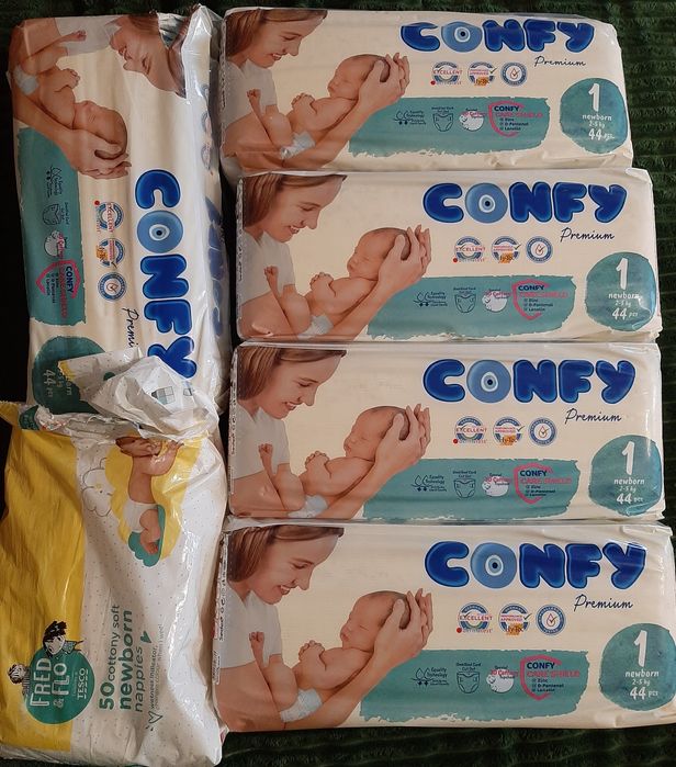 Памперси Confy 1