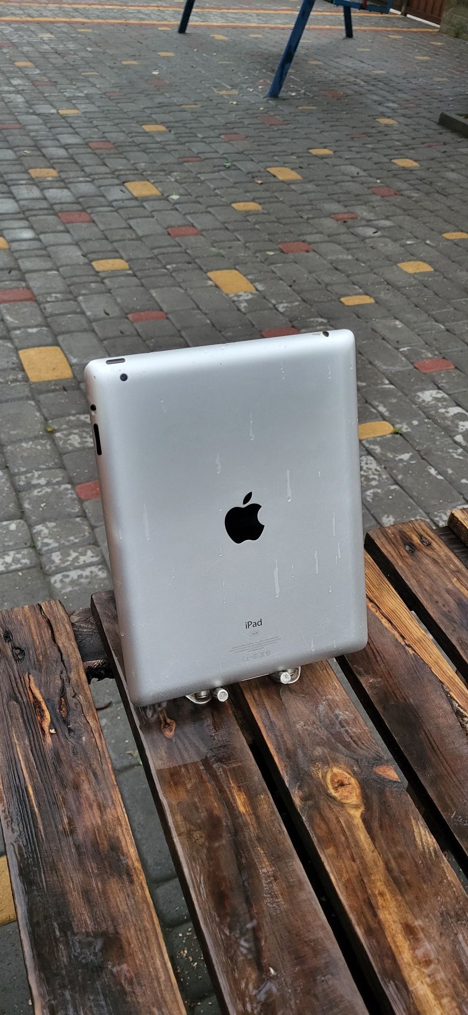 iPad 2, 16 gb. // iPad 2,2 A1395