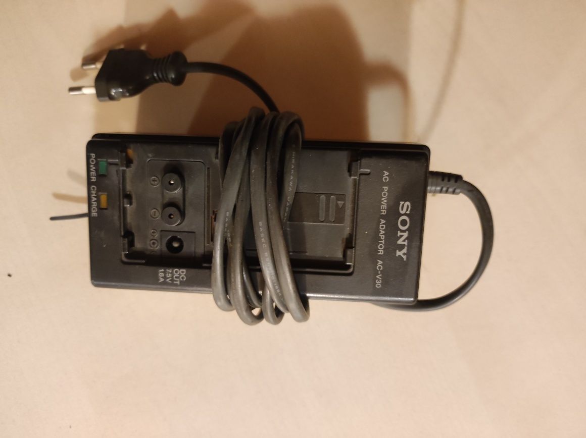 Kamera SONY CCD-V88E