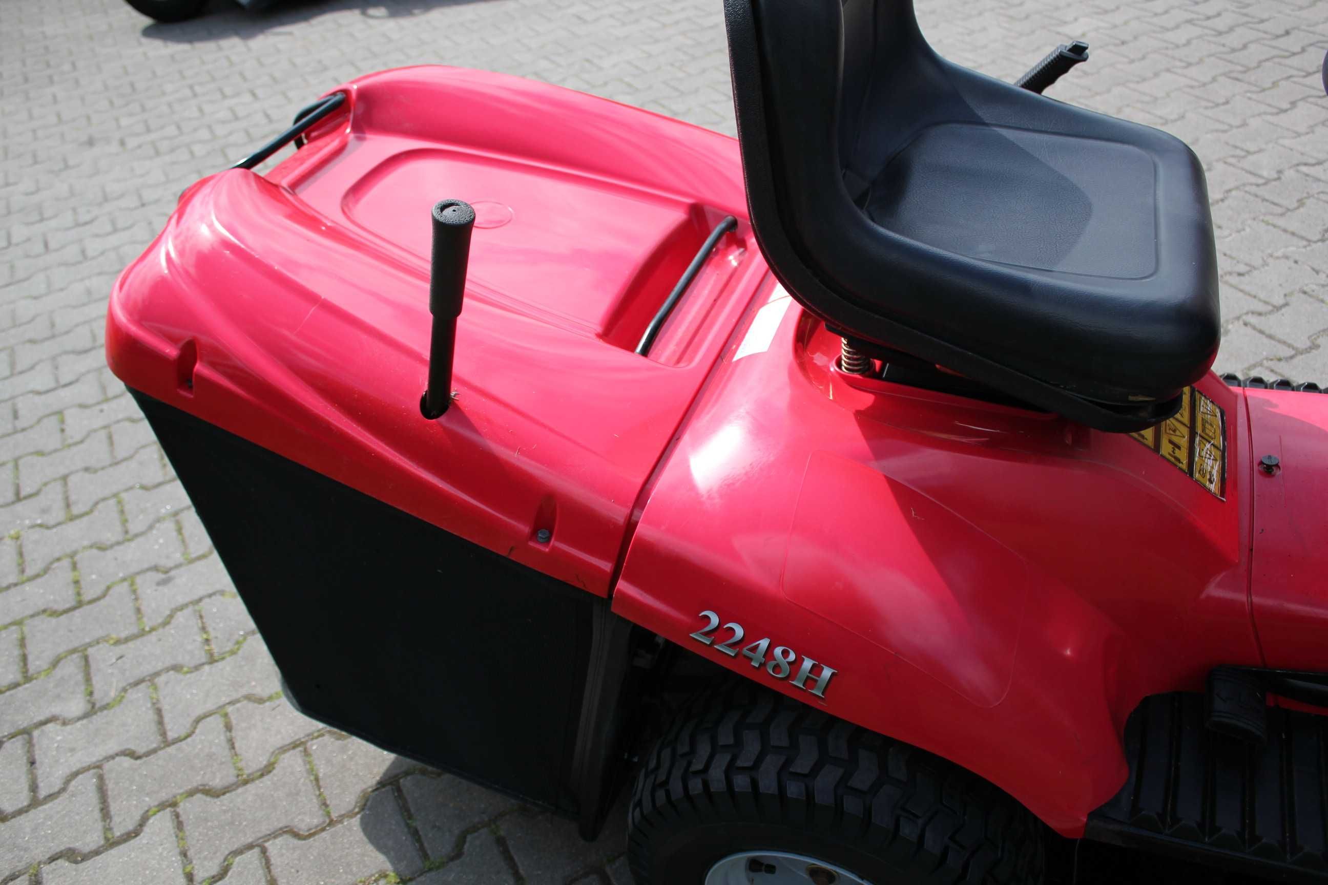 Castelgarden Twincut Mountfield 2248 h TRAKTOREK Kosiarka