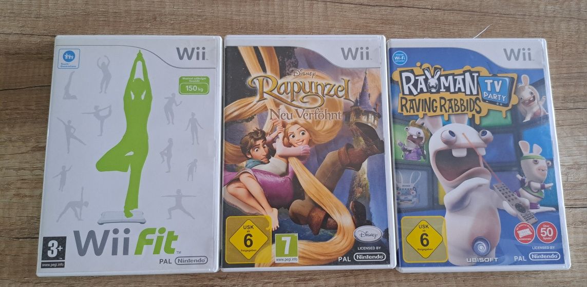Zestaw 3 gier Nintendo Wii Fit Rayman Rabbids  Rapunzel