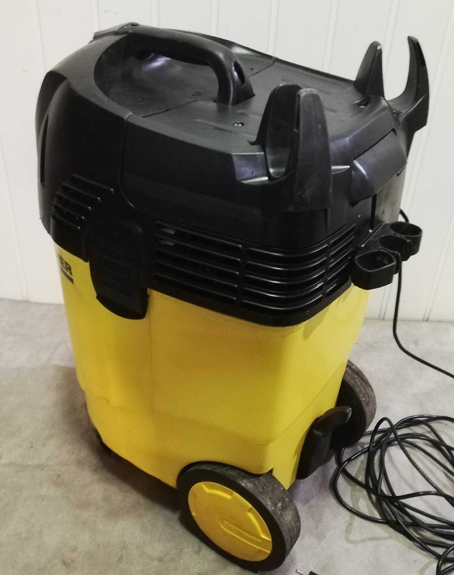 profesjonalny odkurzacz karcher NT 45/1 ECO automatyczny otrząsacz