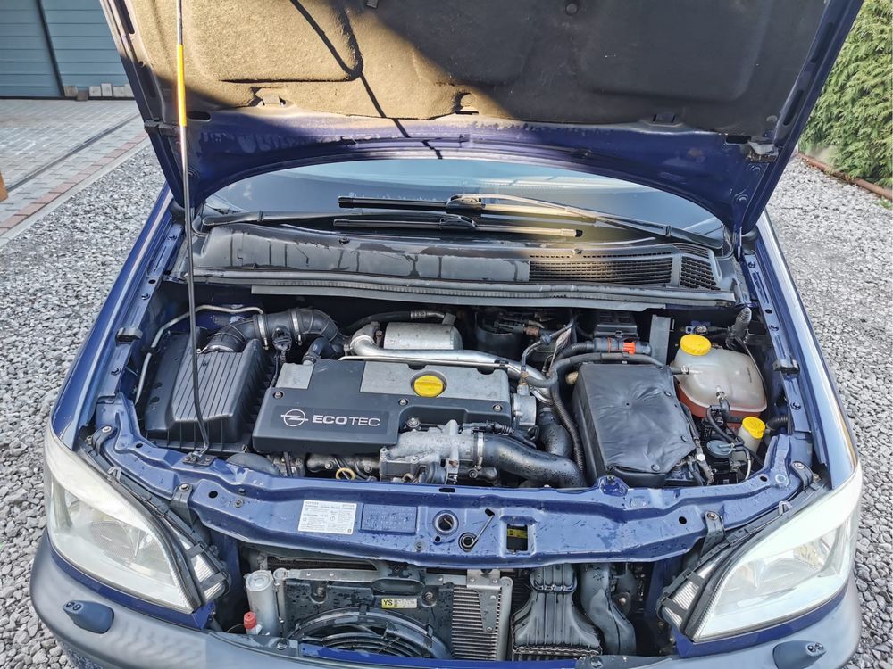 Sprzedam Opel Zafira A 2.0