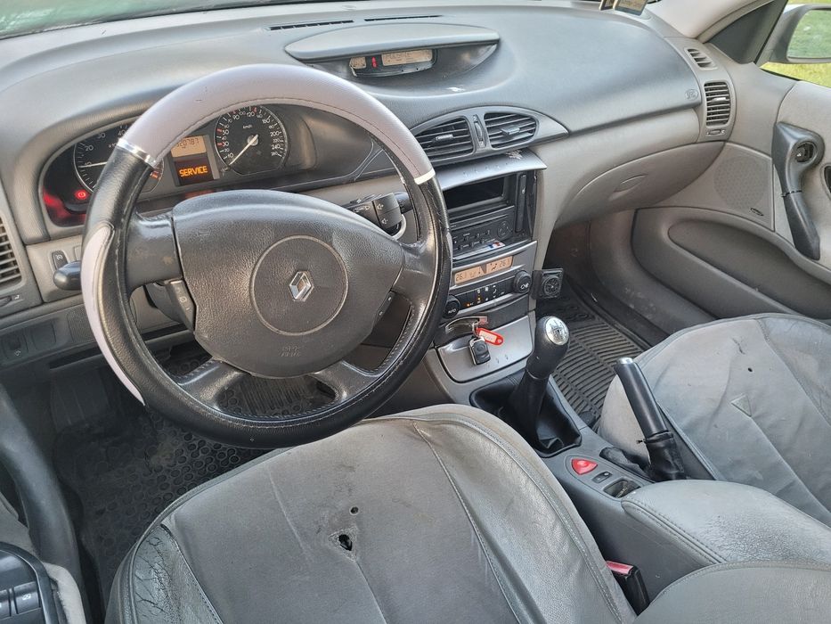 Renault Laguna 2 1.8 benzyna NOWE OC kombi 2001r