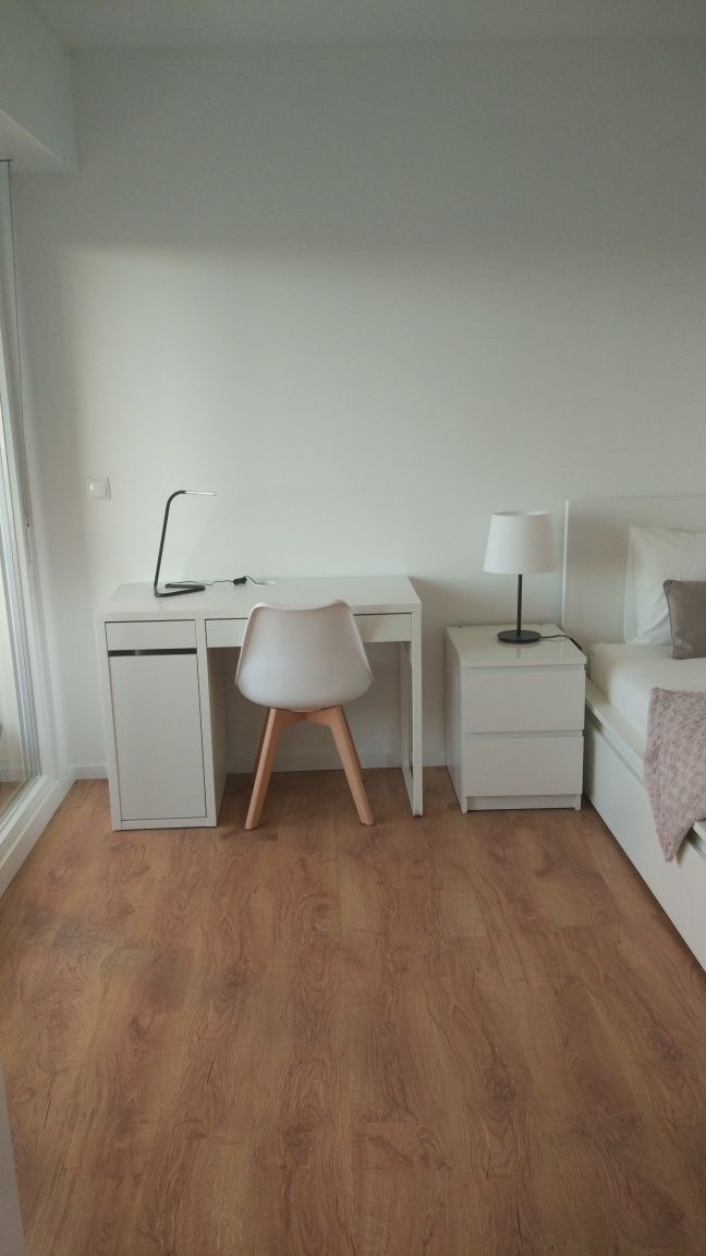 Quarto com Varanda | Ramalde | Tudo Incluído + Limpeza Semanal