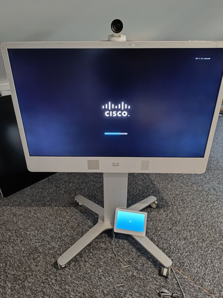 Cisco TelePresence MX300 G2 Monitor 55" do prezentacji