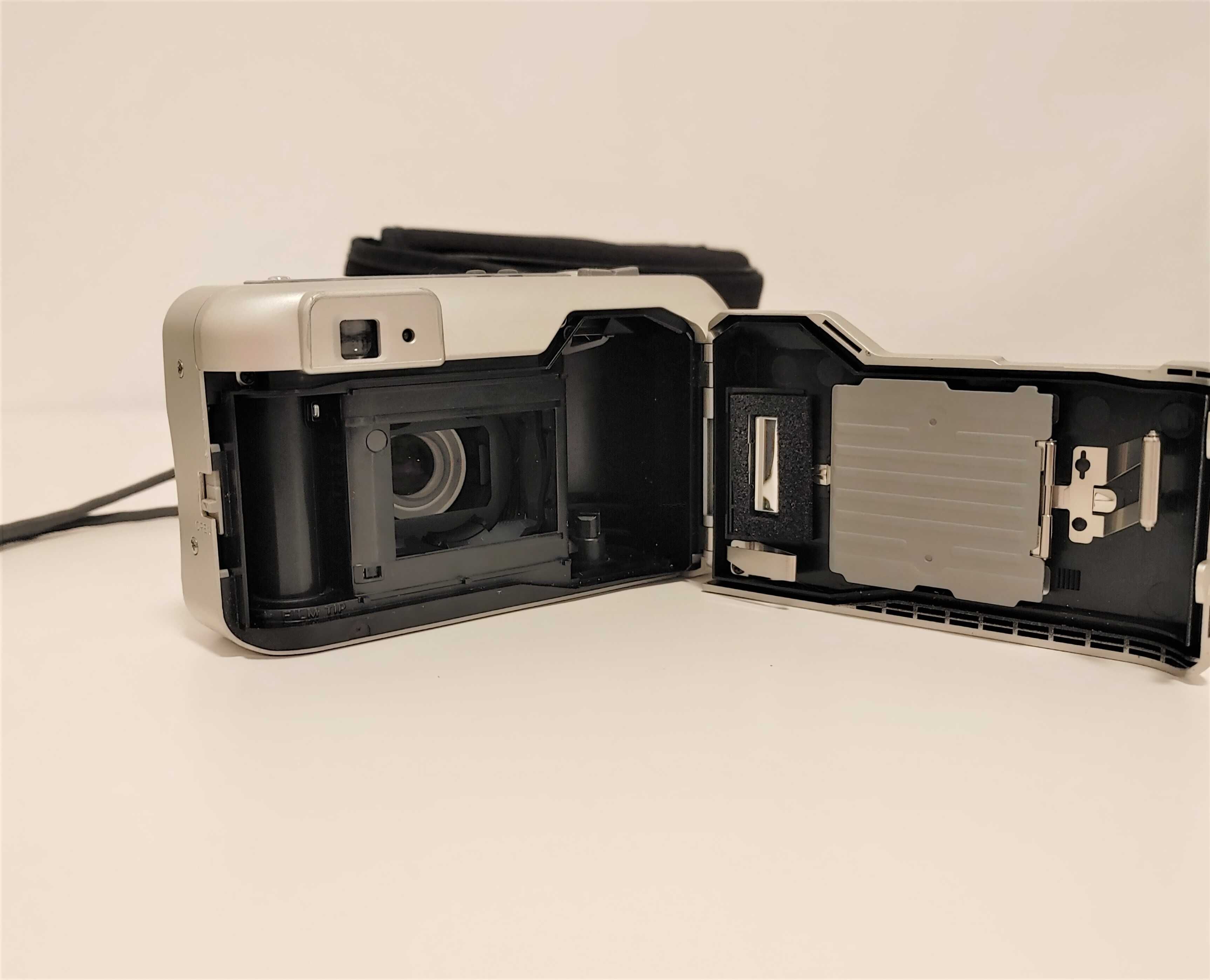 Aparat fotograficzny MINOLTA  110  ZOOM - Wspaniały aparat analogowy