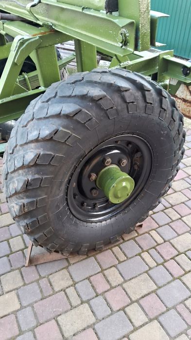 прицеп-розпуск,негаб.лісовоз,металовоз,до газ66,зіл131,трубовоз