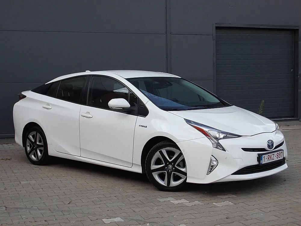 Toyota Prius 1.8i_99KM_Europa_Hybryda_JBL_HUD_Nawi_Kamera_Opłacony!!!