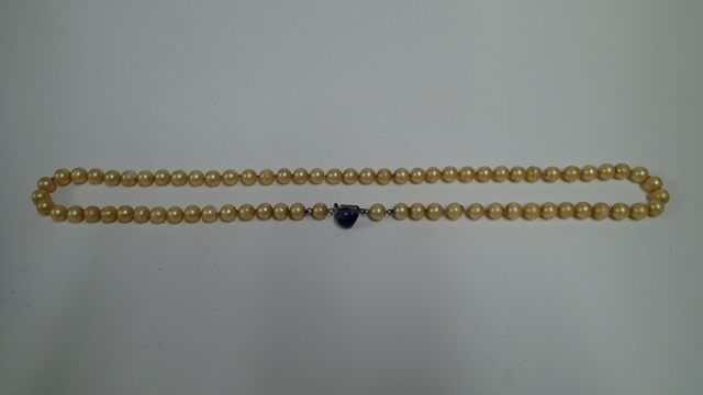 Colar antigo de senhora