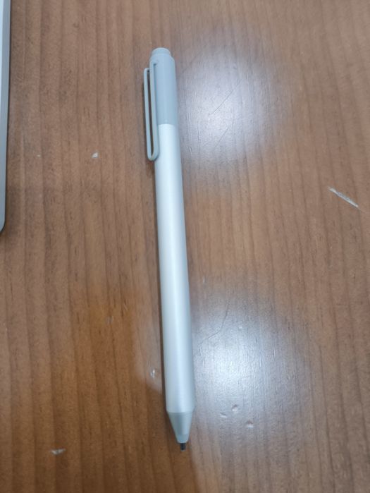 Microsoft Surface Book 2 + Caneta Surface
