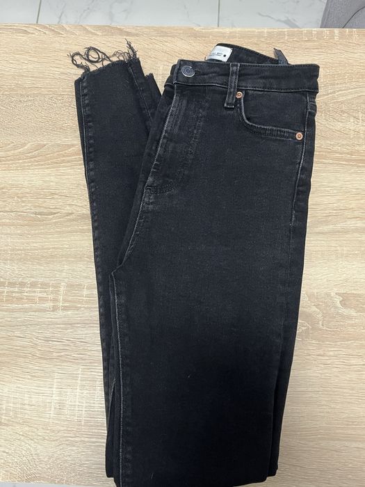 Zara джинси скіні 34 р чорні