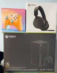 Consola Xbox series X mais comando e fones de ouvido