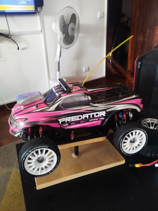 Carrinho RC elétrico