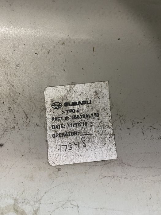 Підсилювач фари ,телевізор,субару аутбек 15-19 р