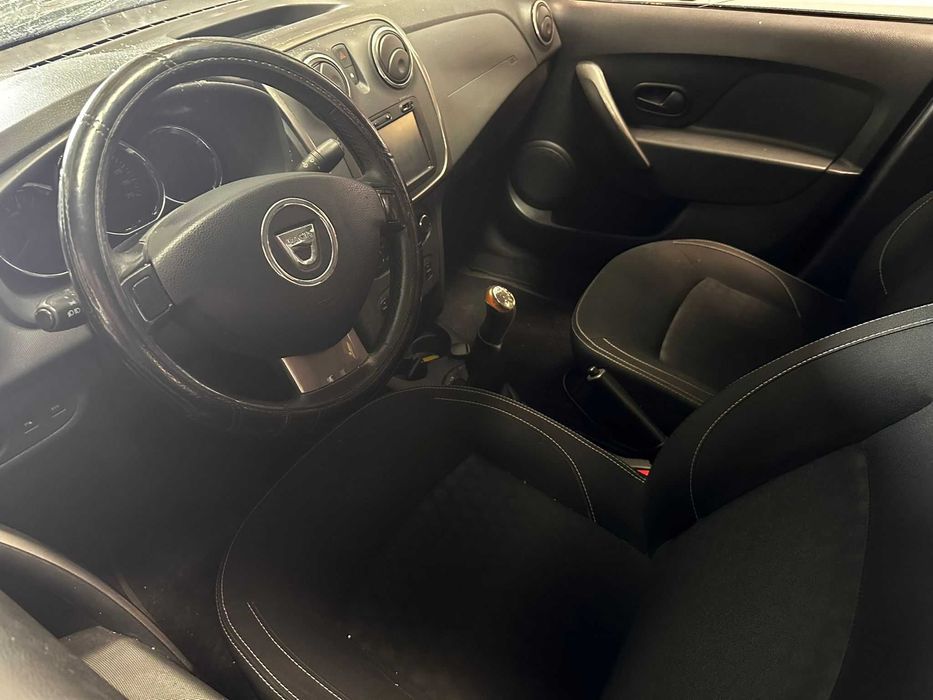 DACIA Logan II 1.5 dCi de 2015 Salvado