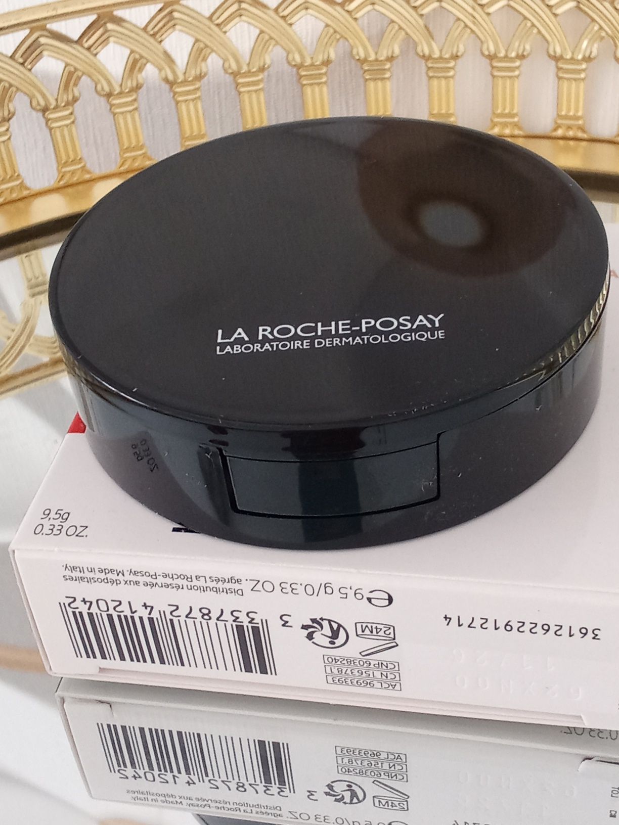 La Roche posay puder mineralny z filtrem w kamieniu