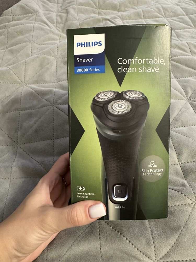 Продам бритва Philips 3000x