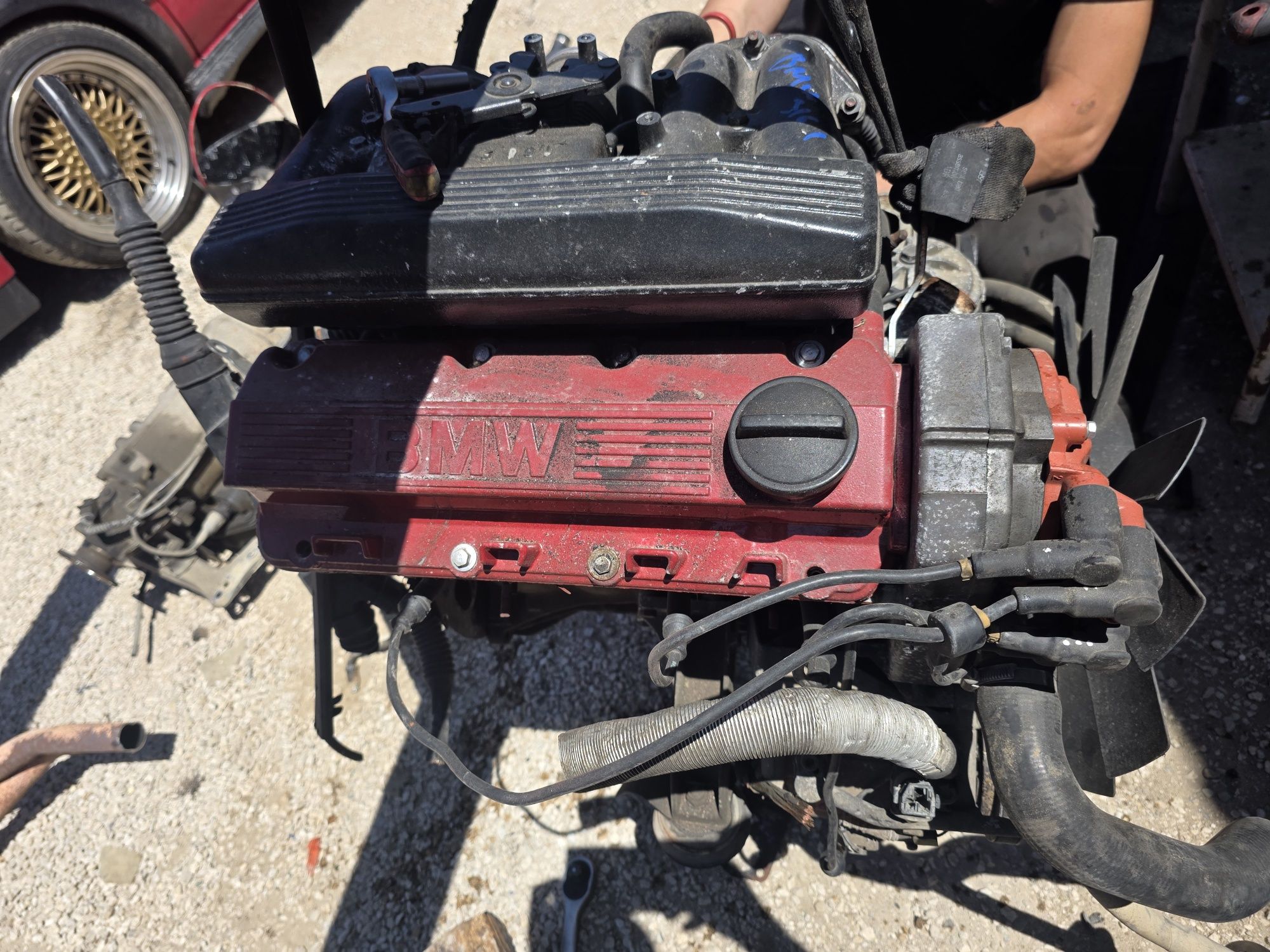 Motor bmw E36  164E1