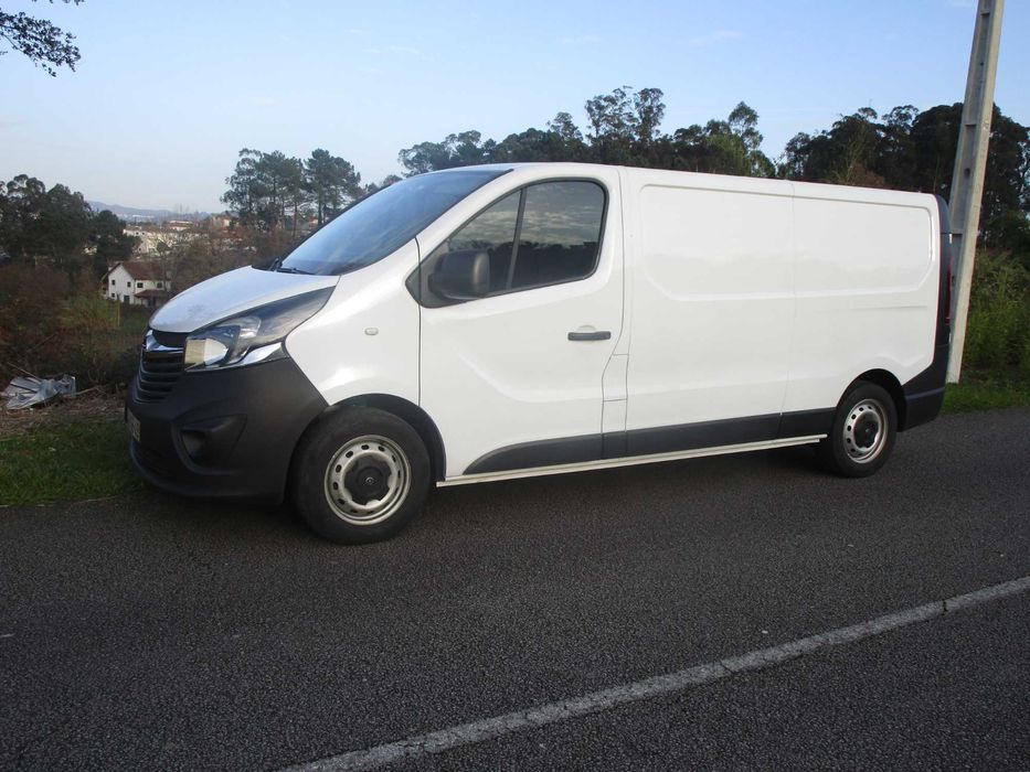 Opel Vivaro/3 lugares/1.6 Dcti