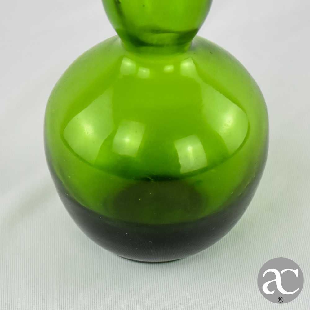 Frasco com rolha vidro soprado forma de cabaça em cor verde, séc. XIX