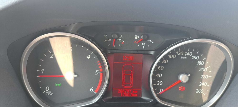 Ford Mondeo Kombi 2.0 TDCi klima alu xenon zarejestrowany