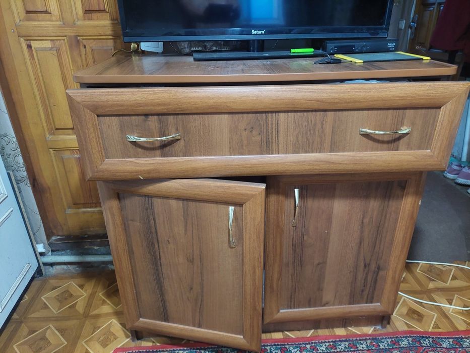 Продаётся комод!!