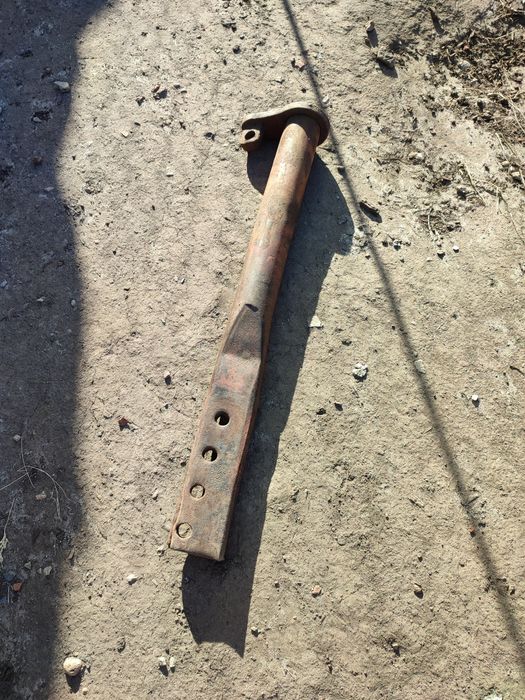 Стойка плуг ПНБ 3 Круглая стойка плуга Высокая Плуг ПЛН 8 Плуг ПБН 4