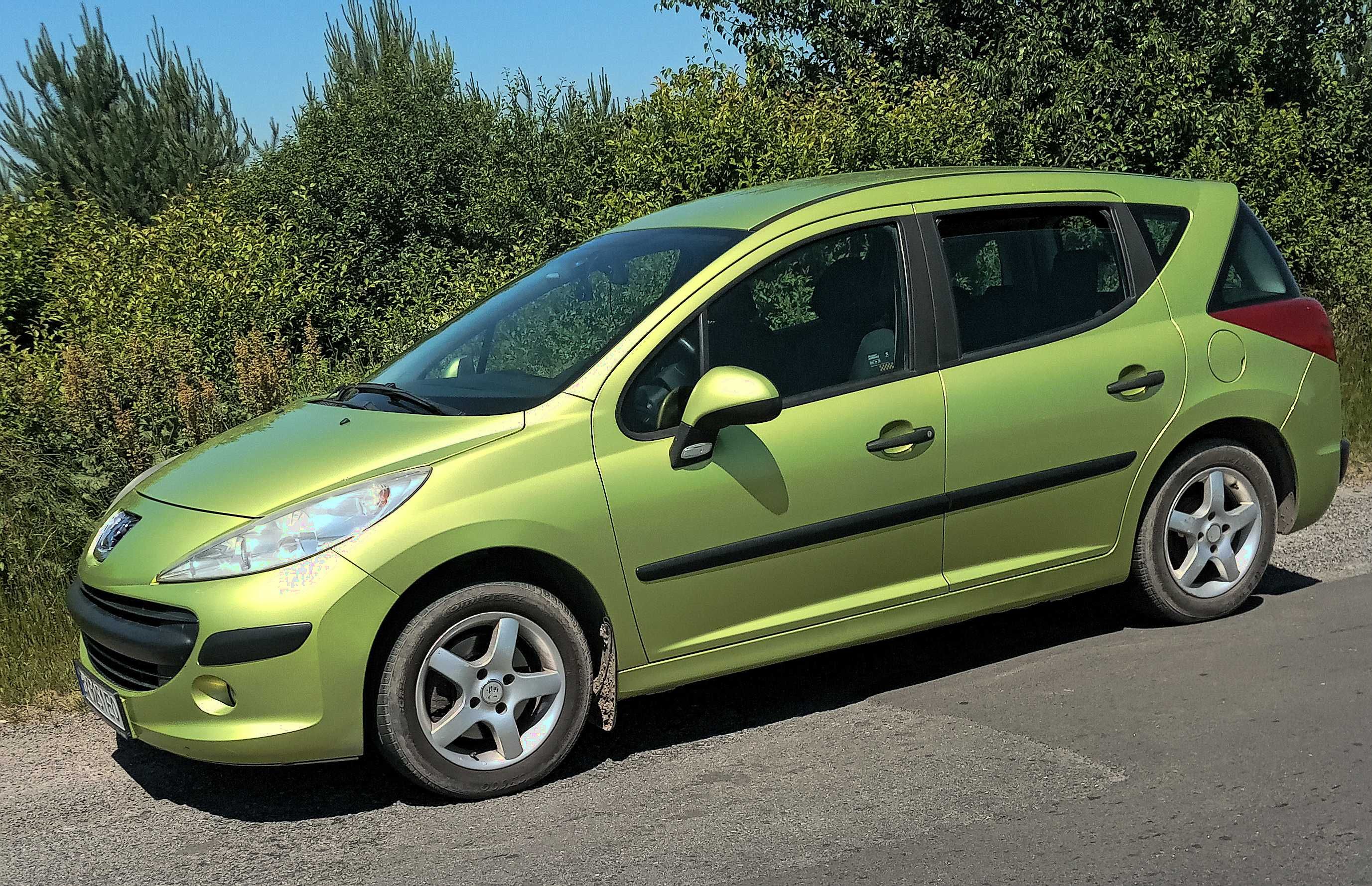 Peugeot 207 sw. 2007