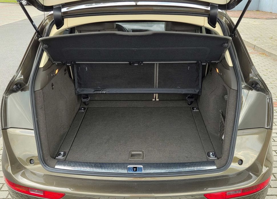 Audi Q5      2015