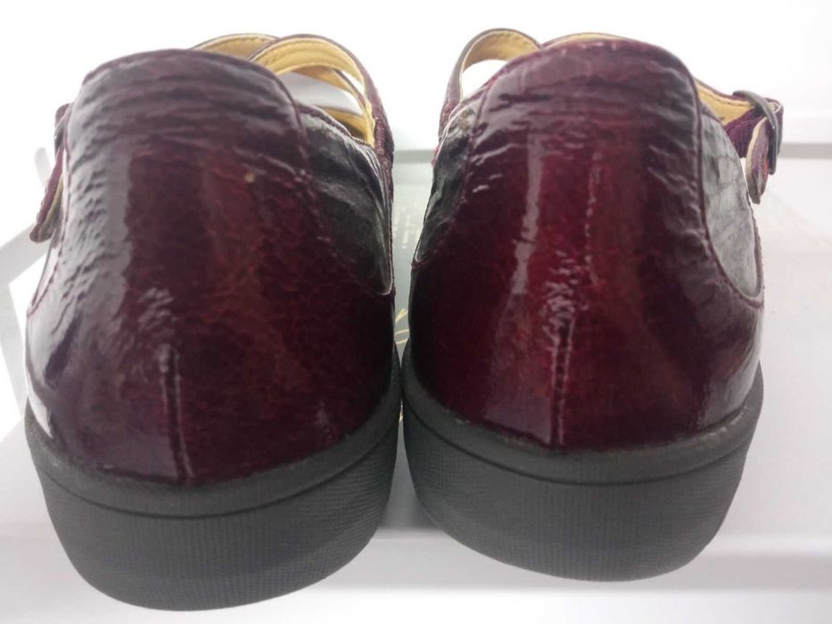 туфли женские кожанные