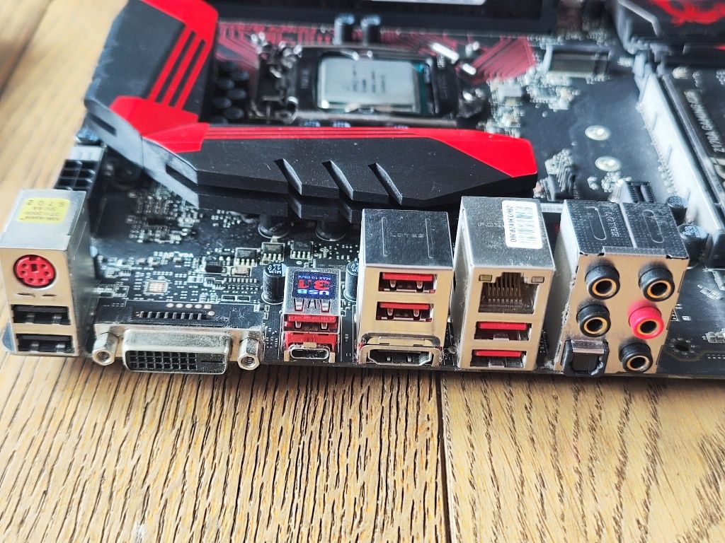 Płyta Z170A + procesor i5 6600K + DDR4 32Gb + chłodzenie wodne H110