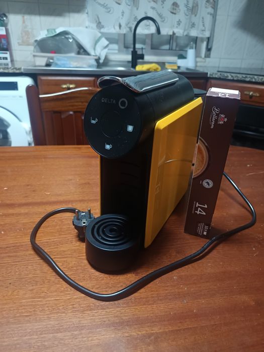 Máquina café Delta Q