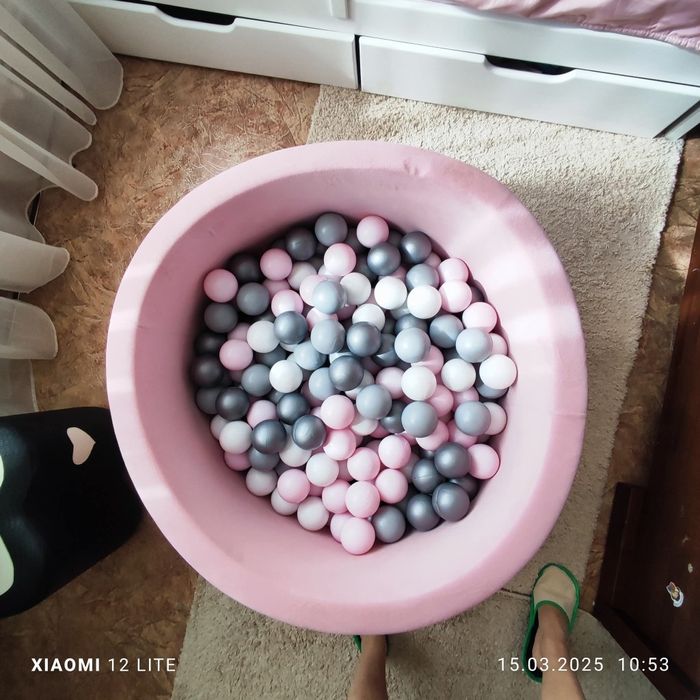 Продам детский бассейн.